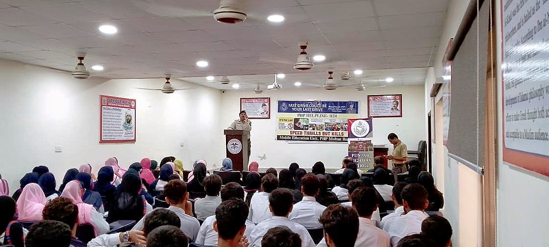 484601204_610669768468641_1882255786748676685_n